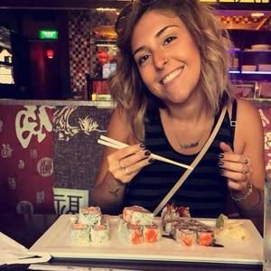 Meet your Posher, Natalie